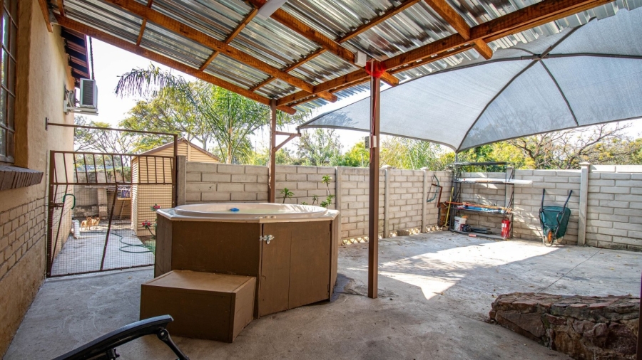 To Let 3 Bedroom Property for Rent in Protea Park North West